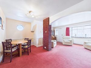 Photo 18- click for photo gallery